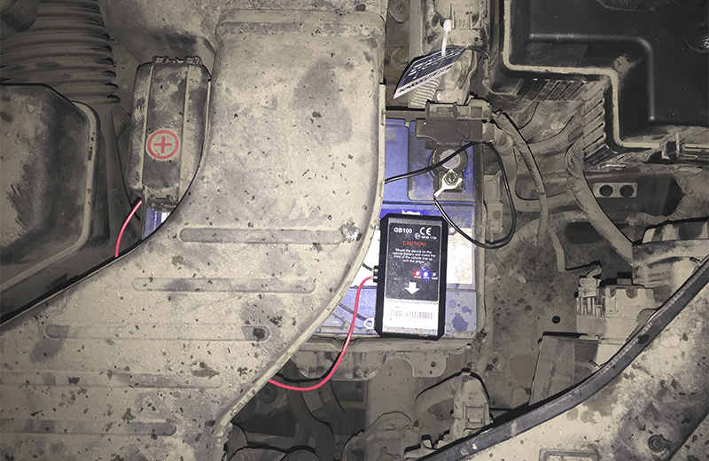 Queclink GB100 — a new GPS tracker for insurance telematics that reconstructs traffic accidents Queclink GB100 - Installation result